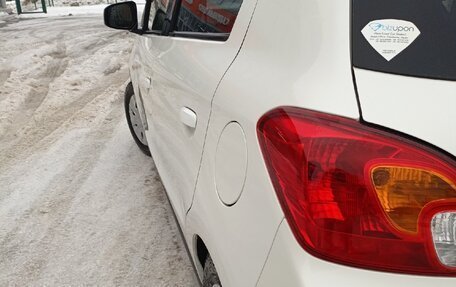 Mitsubishi Mirage VI рестайлинг, 2012 год, 750 000 рублей, 3 фотография