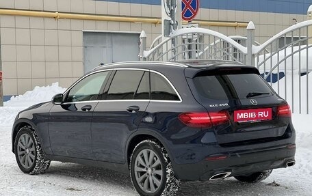 Mercedes-Benz GLC, 2015 год, 2 400 000 рублей, 7 фотография