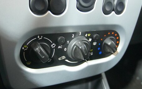 Renault Sandero I, 2012 год, 680 000 рублей, 13 фотография