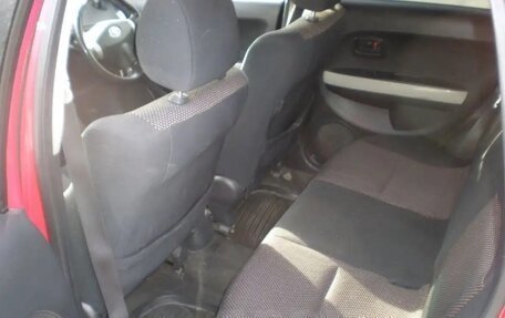 Toyota Ist II, 2003 год, 500 000 рублей, 12 фотография