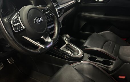 KIA K3, 2019 год, 2 500 000 рублей, 16 фотография