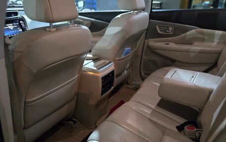 Nissan Murano, 2017 год, 2 200 000 рублей, 10 фотография