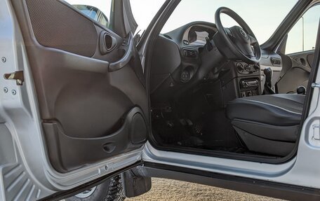 Chevrolet Niva I рестайлинг, 2012 год, 670 000 рублей, 20 фотография