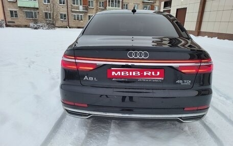 Audi A8, 2019 год, 5 900 000 рублей, 6 фотография