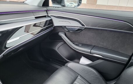 Audi A8, 2019 год, 5 900 000 рублей, 15 фотография