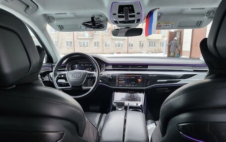 Audi A8, 2019 год, 5 900 000 рублей, 14 фотография