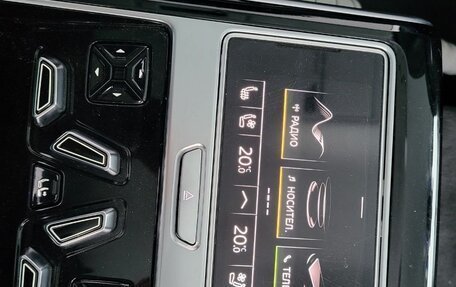 Audi A8, 2019 год, 5 900 000 рублей, 24 фотография