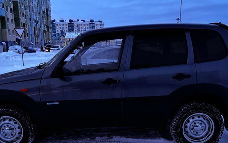 Chevrolet Niva I рестайлинг, 2009 год, 410 000 рублей, 3 фотография