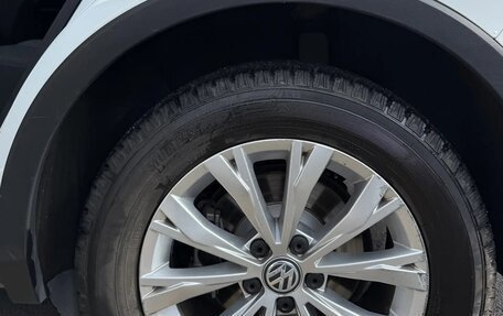 Volkswagen Tiguan II, 2019 год, 3 000 000 рублей, 5 фотография