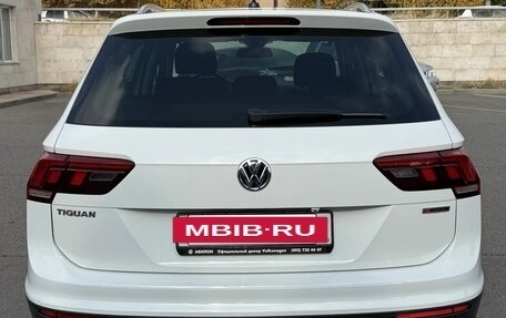 Volkswagen Tiguan II, 2019 год, 3 000 000 рублей, 15 фотография