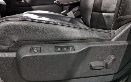 Peugeot Traveller I, 2018 год, 3 100 000 рублей, 24 фотография