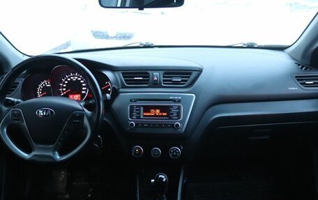 KIA Rio III рестайлинг, 2016 год, 1 039 000 рублей, 15 фотография