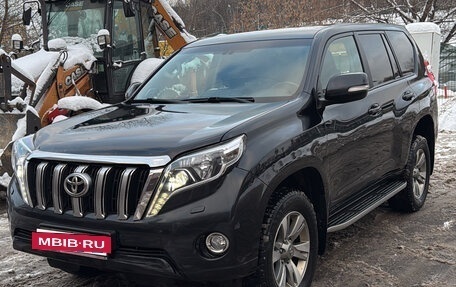 Toyota Land Cruiser Prado 150 рестайлинг 2, 2015 год, 4 400 000 рублей, 2 фотография