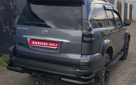 Toyota Land Cruiser Prado 120 рестайлинг, 2006 год, 2 700 000 рублей, 23 фотография