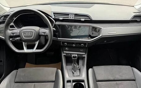 Audi Q3, 2022 год, 2 850 000 рублей, 9 фотография