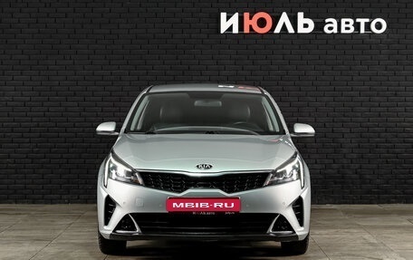 KIA Rio IV, 2021 год, 1 680 000 рублей, 2 фотография