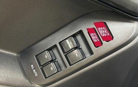 Toyota Land Cruiser Prado 150 рестайлинг 2, 2014 год, 3 379 000 рублей, 16 фотография