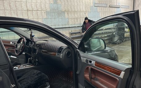 Volkswagen Touareg III, 2007 год, 900 000 рублей, 13 фотография