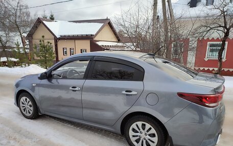 KIA Rio IV, 2020 год, 1 350 000 рублей, 2 фотография