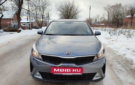 KIA Rio IV, 2020 год, 1 350 000 рублей, 8 фотография