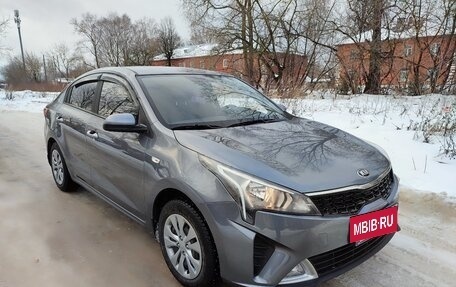 KIA Rio IV, 2020 год, 1 350 000 рублей, 7 фотография