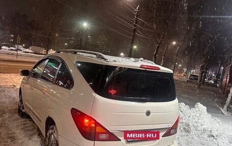 SsangYong Rodius I, 2010 год, 750 000 рублей, 4 фотография