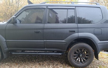 Toyota Land Cruiser Prado 90 рестайлинг, 1998 год, 7 777 777 рублей, 11 фотография