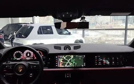 Porsche Cayenne III, 2023 год, 11 200 000 рублей, 3 фотография