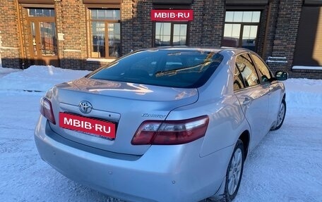 Toyota Camry, 2007 год, 999 000 рублей, 4 фотография