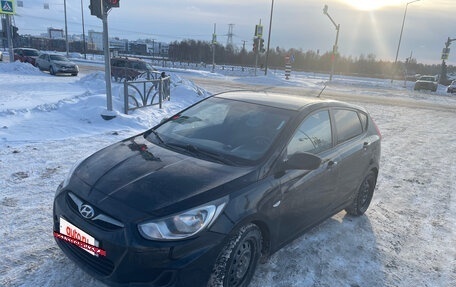 Hyundai Solaris II рестайлинг, 2014 год, 900 000 рублей, 5 фотография