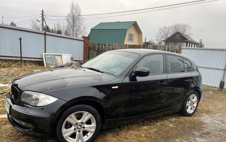 BMW 1 серия, 2010 год, 950 000 рублей, 4 фотография