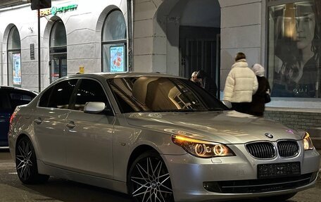 BMW 5 серия, 2008 год, 1 300 000 рублей, 12 фотография