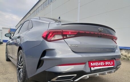 KIA K5, 2020 год, 2 500 000 рублей, 5 фотография