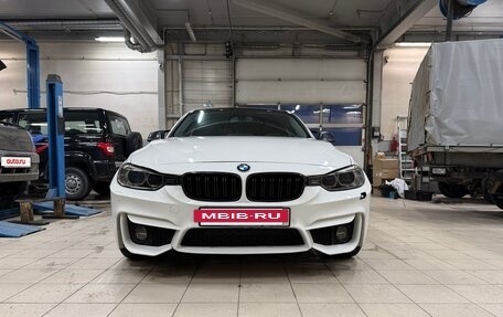 BMW 3 серия, 2014 год, 2 100 000 рублей, 2 фотография