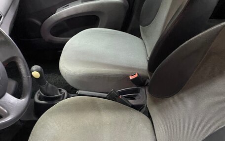 Nissan Micra III, 2003 год, 520 000 рублей, 11 фотография