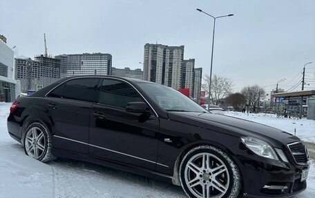 Mercedes-Benz E-Класс, 2012 год, 1 700 000 рублей, 6 фотография