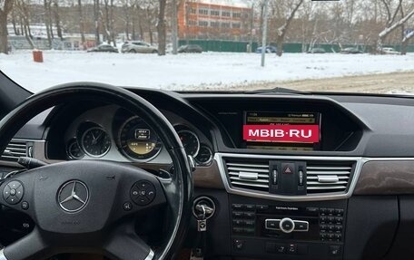 Mercedes-Benz E-Класс, 2012 год, 1 700 000 рублей, 11 фотография