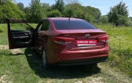 KIA Rio III рестайлинг, 2016 год, 900 000 рублей, 2 фотография