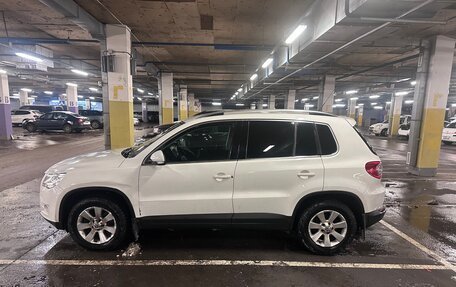 Volkswagen Tiguan I, 2010 год, 895 000 рублей, 2 фотография