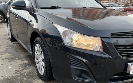 Chevrolet Cruze II, 2014 год, 800 000 рублей, 3 фотография