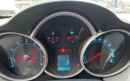 Chevrolet Cruze II, 2014 год, 800 000 рублей, 5 фотография