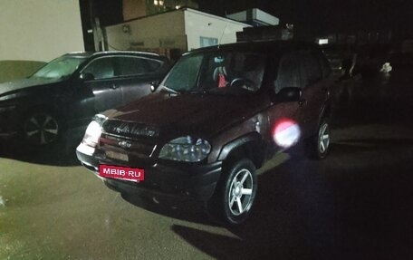 Chevrolet Niva I рестайлинг, 2004 год, 250 000 рублей, 3 фотография