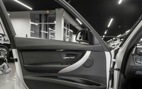 BMW 3 серия, 2018 год, 2 680 000 рублей, 18 фотография