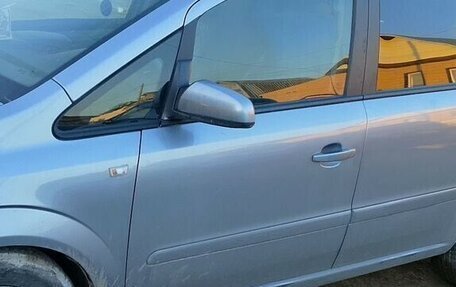 Opel Zafira B, 2007 год, 610 000 рублей, 2 фотография