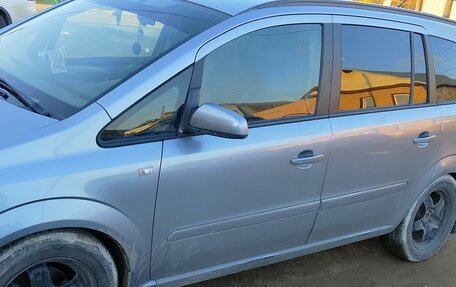 Opel Zafira B, 2007 год, 610 000 рублей, 5 фотография