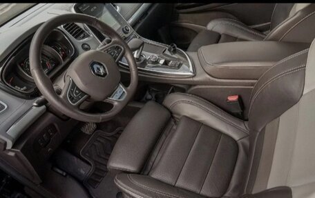 Renault Espace V рестайлинг, 2016 год, 2 100 000 рублей, 6 фотография