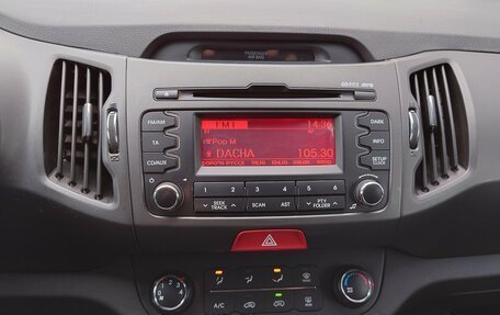 KIA Sportage III, 2010 год, 1 050 000 рублей, 10 фотография