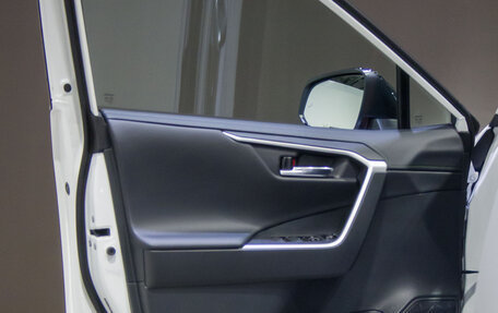 Toyota RAV4, 2025 год, 4 280 000 рублей, 20 фотография