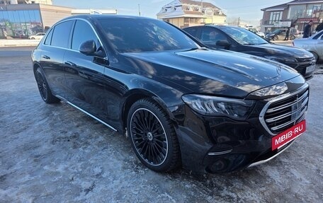 Mercedes-Benz E-Класс, 2024 год, 7 280 000 рублей, 4 фотография