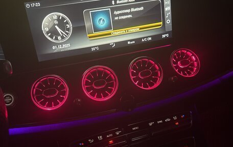 Mercedes-Benz E-Класс, 2019 год, 3 800 000 рублей, 16 фотография